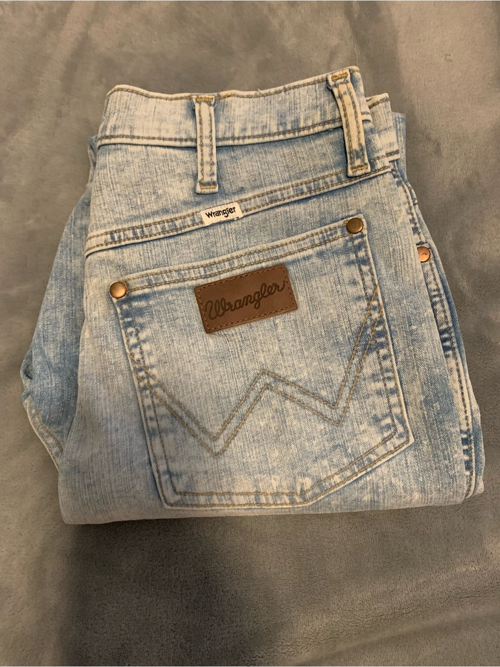 Wrangler Light Blue Denim Jeans with Faded Wash